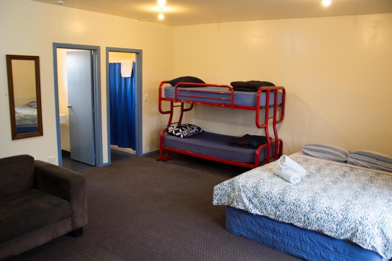 The Lazy Shag Lodge Kaikoura Exterior photo